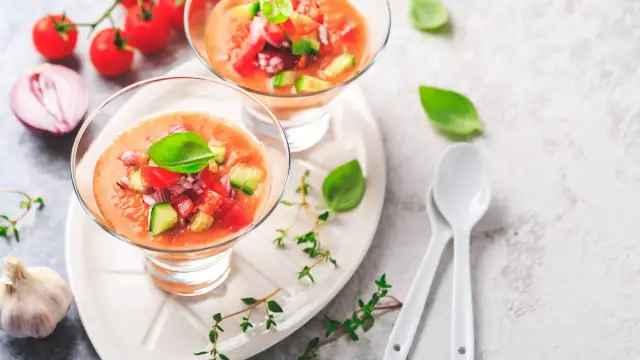 Kalte italienische Suppen: Rezepte & Tipps für den Sommer