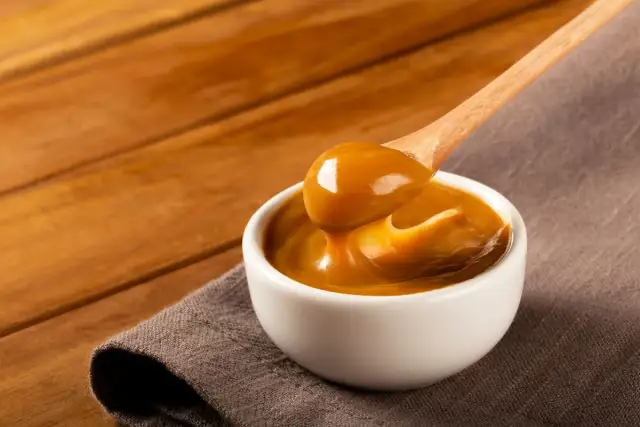 Dulce de leche - Czym różni się od kajmaku i jak go zrobić w domu?