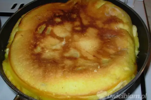 Idealny omlet z mąką i mlekiem? Odkryj przepis na puszystość!