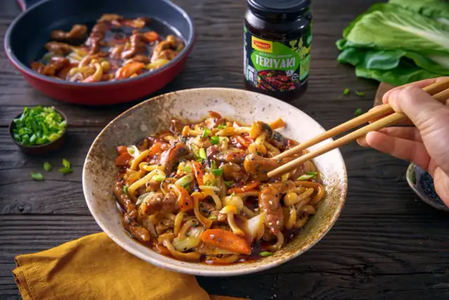 Przepisy na wieprzowinę teriyaki, które zachwycą Twoje podniebienie