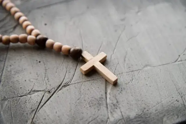Czy orgazm to grzech? Odkryj moralne dylematy i religijne nauki