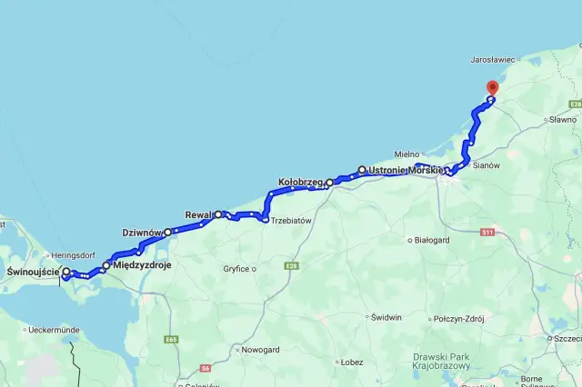 Trasa motocyklowa dookoła Polski wzdłuż wybrzeża Bałtyku, od Świnoujścia przez Rewal, Kołobrzeg, aż po Jarosławiec.