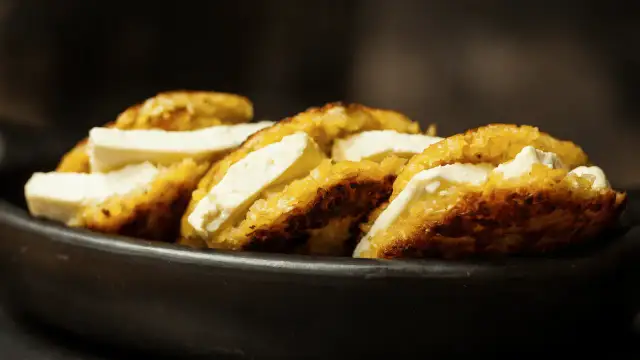 Arepa de choclo - ¿Cómo lograr la masa de maíz tierno perfecta?
