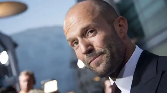 Kim jest aktor z transportera - poznaj gwiazdę kultowej serii filmów akcji