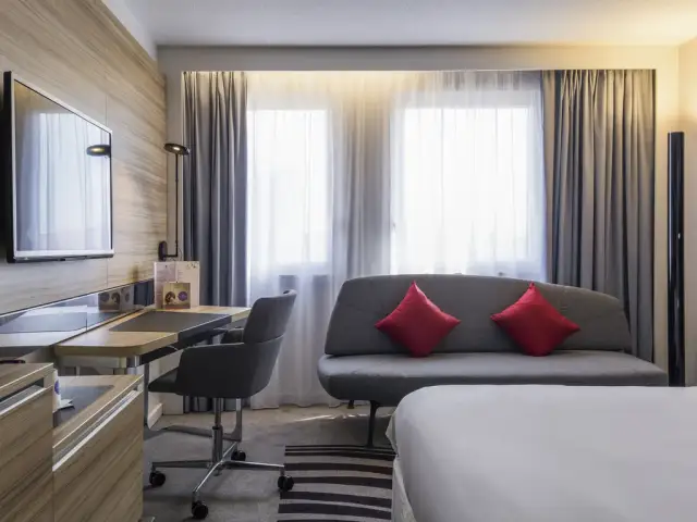 Novotel Strasbourg Centre Halles : Guide Complet & Avis