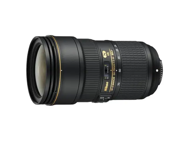 Jak założyć obiektyw Nikon bez obaw o uszkodzenie aparatu