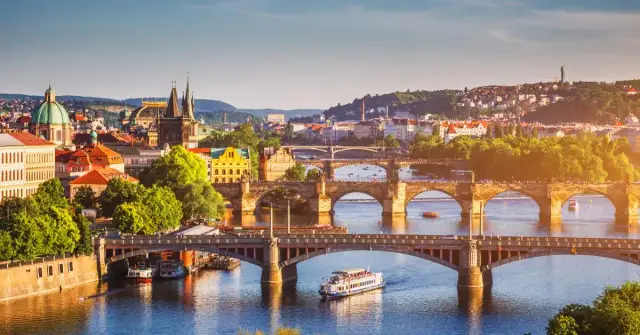 Ile kosztuje nocleg w Czechach? Zaskakujące ceny i porady na oszczędności