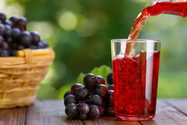 Jak wycisnąć sok z winogron? Kompletny poradnik krok po kroku