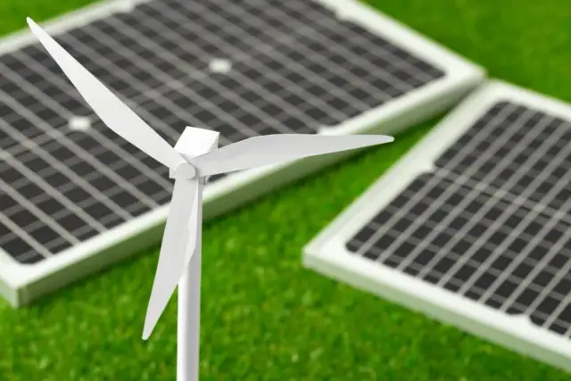 Turbina wiatrowa z fotowoltaiką: Czy to opłacalne rozwiązanie dla Ciebie?