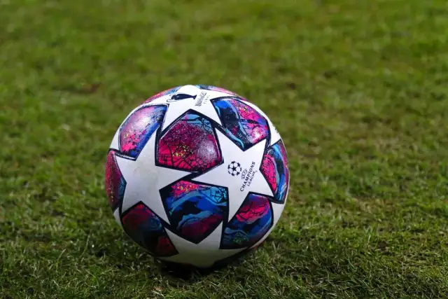 Nie przegap! Rewanże Ligi Mistrzów 2026: Terminarz, TV, finał