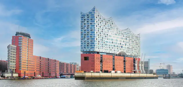Hamburg für Erwachsene: Die besten Erlebnisse & Geheimtipps