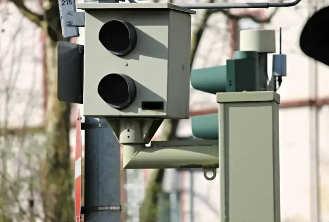Jak rozpoznać czy fotoradar zrobił zdjęcie i uniknąć mandatu