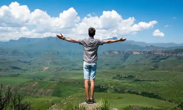 Kto leczy nerwicę? Psychiatra, psycholog, psychoterapeuta wybierz dobrze