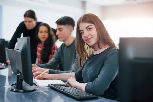 Stosunki międzynarodowe co po studiach - kariery, które warto rozważyć