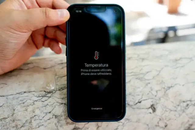 Jak skutecznie naprawić przegrzany telefon: 5 prostych kroków