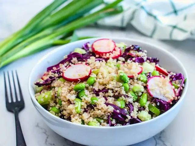 Ensalada con quinoa - Claves para que quede perfecta y sabrosa