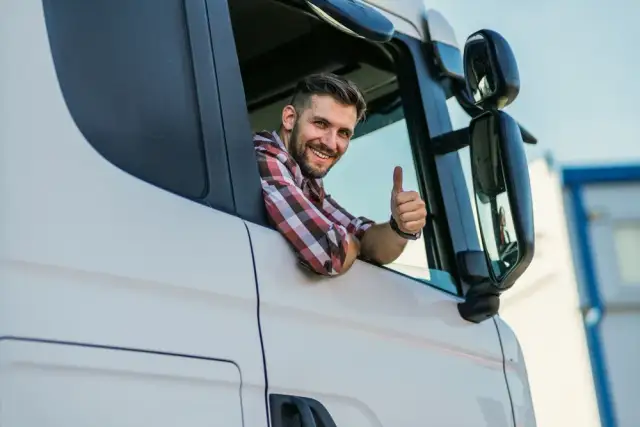 Ile zarabia kierowca ciężarówki w Polsce? Zaskakujące fakty o pensjach