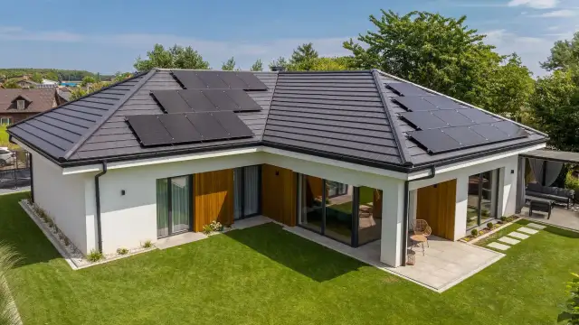 Magazyn energii do fotowoltaiki: Czy to się opłaca? Ekspert radzi!