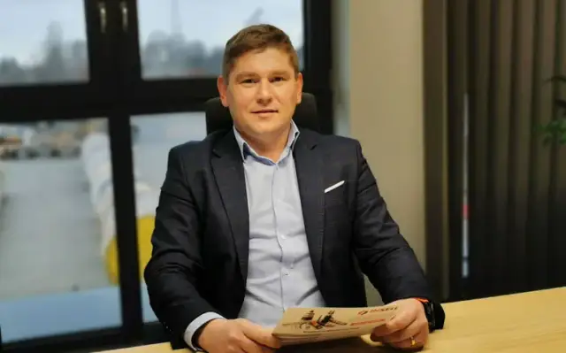 Kim jest Krzysztof Kowalczyk? Sylwetka kontrowersyjnego polityka
