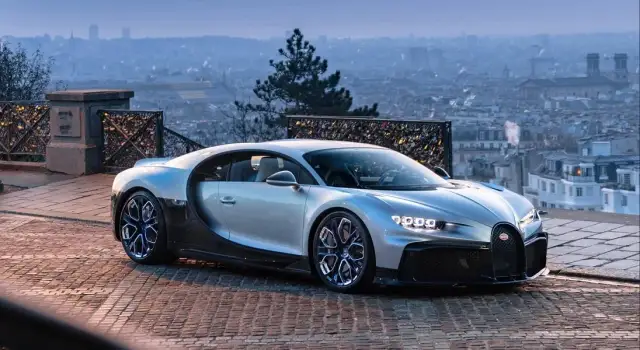 Jak wygląda Bugatti Chiron? Odkryj jego luksusowy design!