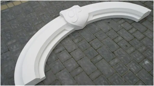 Jak zrobić łuk nad drzwiami DIY? Poradnik krok po kroku