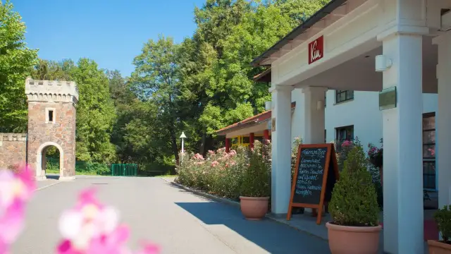 Hotel Kim im Park Dresden - Idealne miejsce na relaks i zwiedzanie