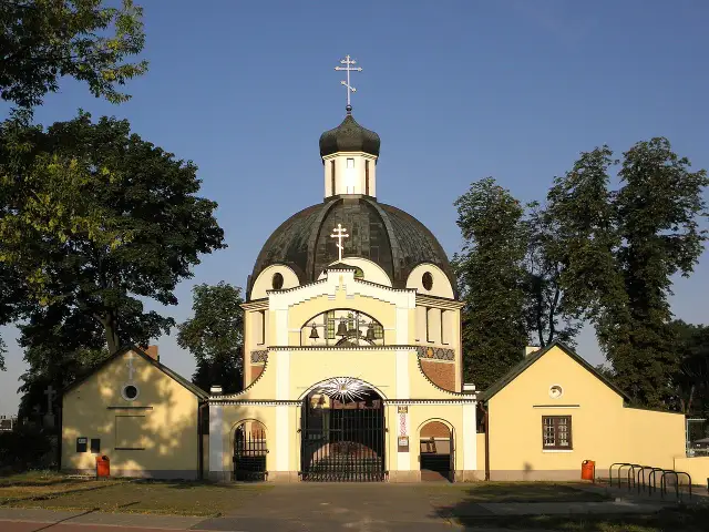 Ile kościołów ma Radom? Przewodnik po 35+ świątyniach
