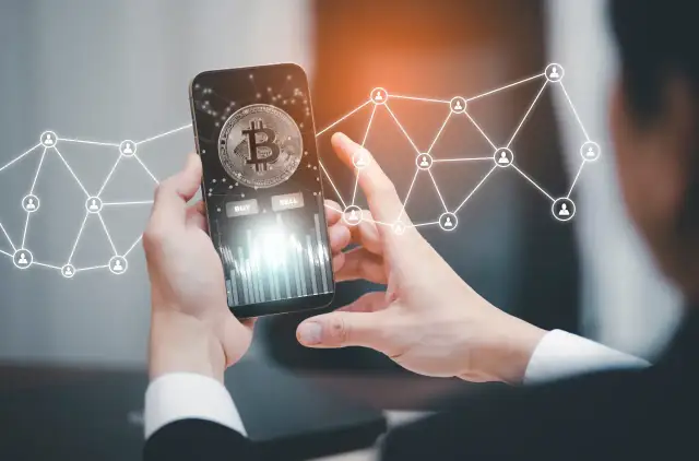 Co można kupić za kryptowaluty? Zaskakujące produkty i usługi