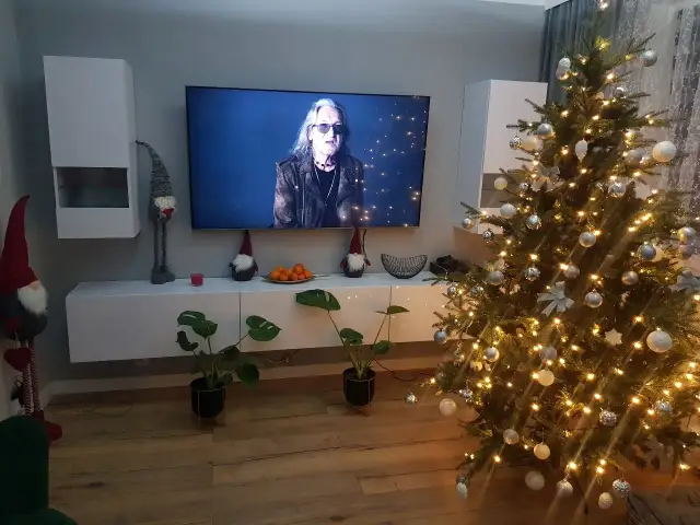 Kiedy dekorować dom na święta? Tradycja vs. nowoczesność