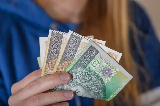 Dodatek za wysługę lat w budżetówce - zasady i obliczenia