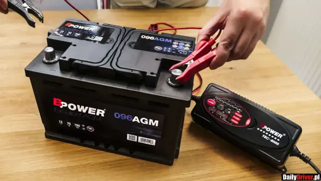 Jak bezpiecznie ładować akumulator żelowy prostownikiem samochodowym?