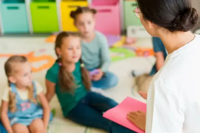 Jakie przedmioty na maturze do pedagogiki? Sprawdź wymagania uczelni