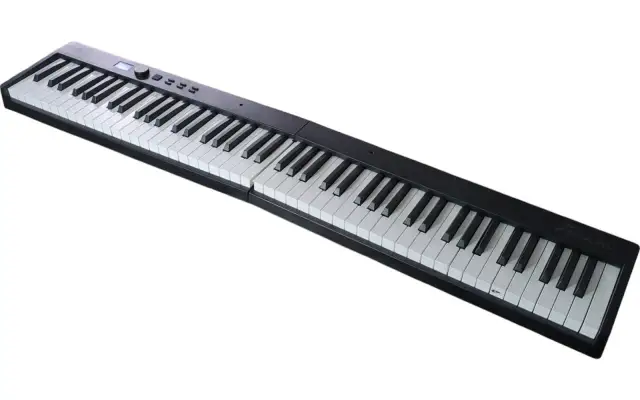 Czarny keyboard z 61 klawiszami, idealny do nauki gry.