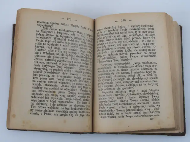 Strony książki z tekstem, w tym fragment o "mistycznym mieście bożym", z numerami 178 i 179.