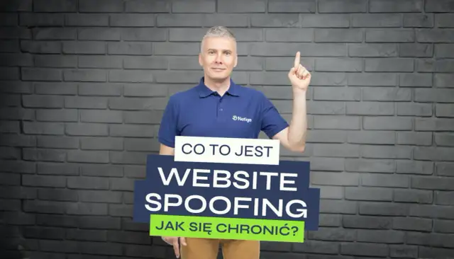 Mężczyzna wyjaśnia, co to website spoofing i jak się chronić.