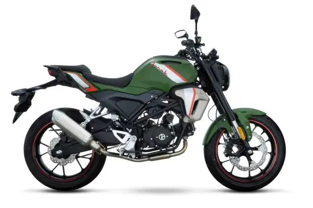 Motorower bez prawa jazdy? Kto może, a kto zapłaci 30 000 zł?
