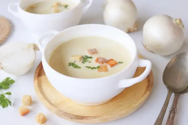 Salsa de cebolla - Cómo hacerla cremosa, sedosa y sin grumos
