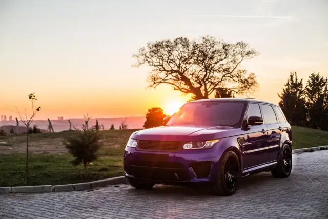 Jakie rozmiary felg najlepiej sprawdzają się w dużych SUV-ach i autach premium?