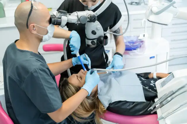 Endodoncja – jakie narzędzia są do niej potrzebne?