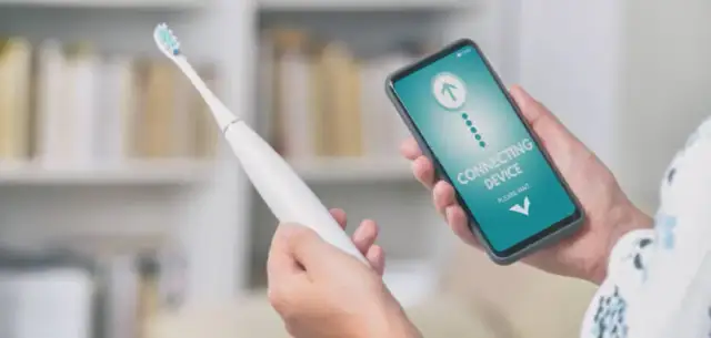 Szczoteczka soniczna czy magnetyczna? Porównanie i wybór dla Ciebie