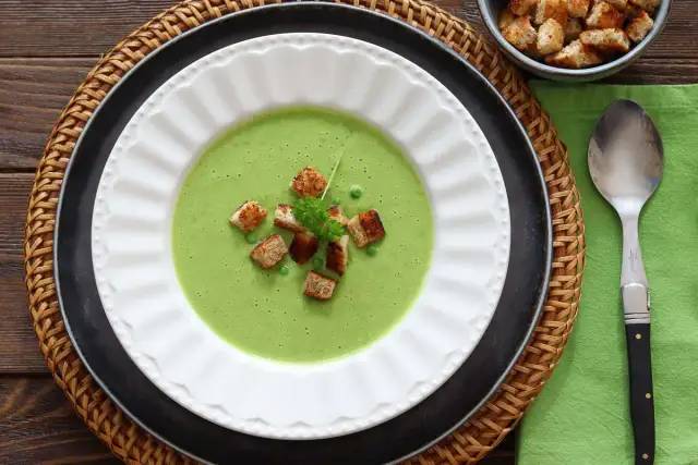 Erbsencremesuppe Rezept: Cremig, Grün & Schnell (unter 30 Min)
