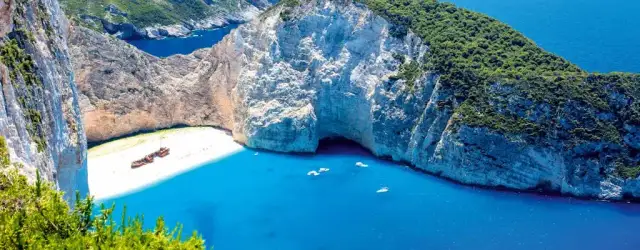 Zakynthos: Odkryj najpiękniejsze miejsca i sekrety wyspy