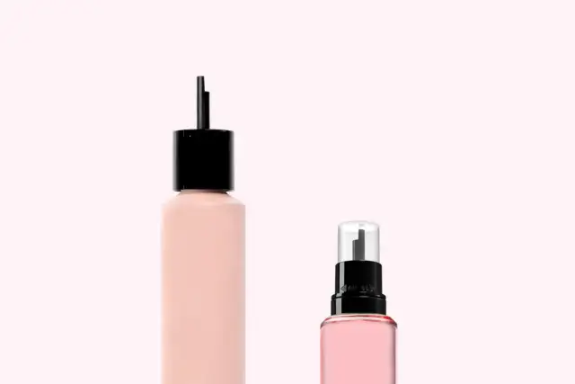 Refillable perfumy co to znaczy? Poznaj ich zalety i działanie