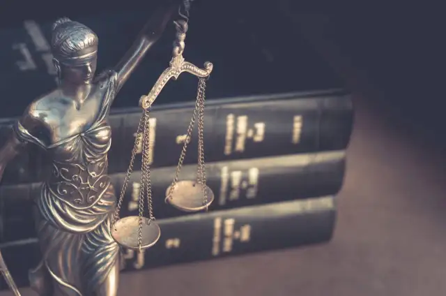 Zdolność prawna co to? Kluczowe informacje i najczęstsze błędy