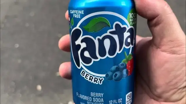 Fanta Frosty Berry: Mroźna jagoda czy warto spróbować?