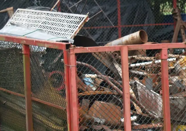 Ile kosztuje stal? Zrozum ceny i uniknij przepłacania