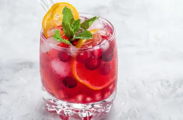Przepisy na drinki z grejpfrutem: Klasyki i proste miksy