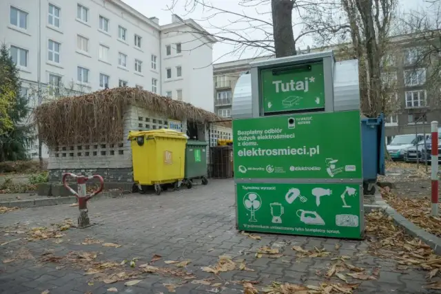 Jak pozbyć się elektrośmieci z domu? Mobilne zbiórki i odbiór