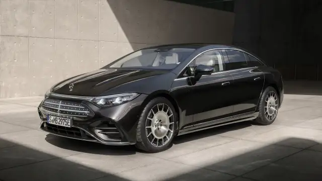 Mercedes-Benz EQS - Elektryczna limuzyna z zasięgiem 919 km. Czy warto?