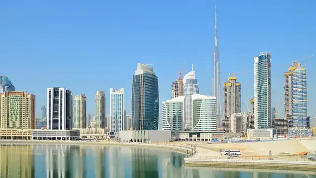 Dubaj: Miasto czy kraj? Poznaj ZEA i rozwiej wątpliwości!